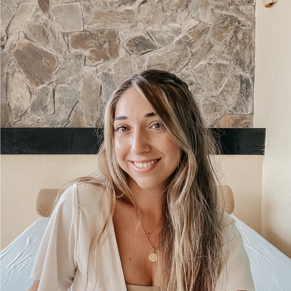 ✨ meet your posher ✨ - Picture 2 of 10